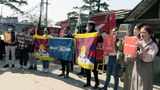 རྒྱ་ནག་གིས་འཛིན་བཟུང་བྱས་པའི་ཧོང་ཀོང་གི་ལས་འགུལ་བ་༡༢་པོ་དེ་དག་གློད་གྲོལ་དགོས་པའི་ངོ་རྒོལ།
