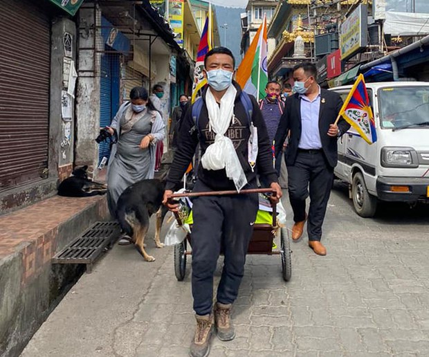 རྡ་ས་ནས་འབྲས་ལྗོངས་ཀྱི་ས་མཚམས་སྣ་ཐོད་ལ་བར་ཞི་བའི་གོམ་འགྲོད་ལས་འགུལ།