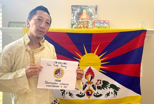 ༧གོང་ས་མཆོག་དང་ཨ་རིའི་སྲིད་འཛིན་རྣམ་གཉིས་མཇལ་འཕྲད་དགོས་པའི་ཞུ་སྙན།