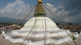 བལ་ཡུལ་དུ་བོད་མི་ཚོས་ཞལ་འདེབས་བསྡུ་རུབ་ཀྱི་ལས་འགུལ་སྤེལ་བཞིན་པ།