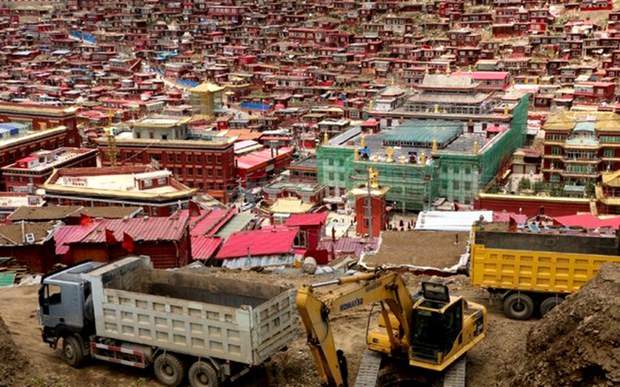 གསེར་རྟ་བླ་རུང་གཏོར་བཤིག་མཚམས་འཇོག་དགོས་པའི་ངོ་རྒོལ།
