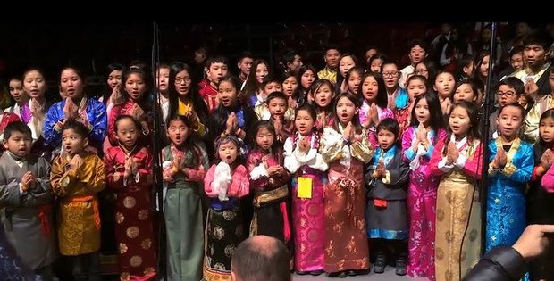 བོད་ཕྲུག་ནས་རང་གི་རིག་གཞུང་ངོ་སྤྲོད།