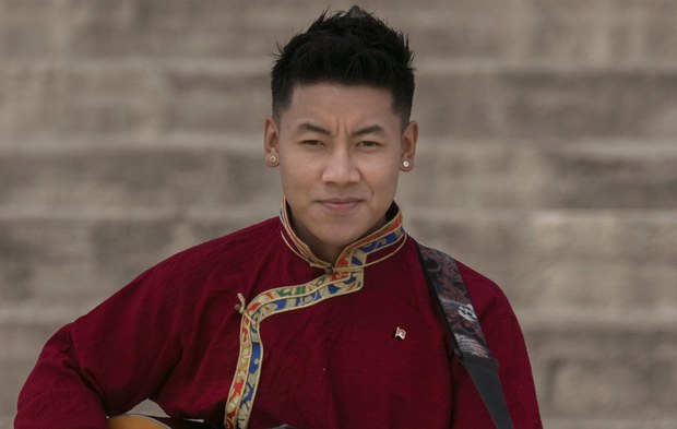 བོད་ཀྱི་སྐད་ཡིག་དང་རིག་གཞུང་མི་ཉམས་རྒྱུན་འཛིན་བྱེད་དགོས་པའི་འགན་འཕར་མ་ཞིག་ཡོད་ཅེས། བོད་པའི་གཞས་པ་བསྟན་འཛིན་དོན་འགྲུབ་ལགས་ཀྱིས་གསུངས་པ།