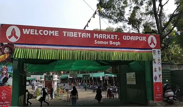 ཀོ་ཝིཌ་༡༩ཏོག་དབྱིབས་ནད་ཡམས་ཀྱི་འོག་བོད་མི་ཁག་གཅིག་དགུན་ཚོང་ལ་ཕེབས་ཡོད་པ།