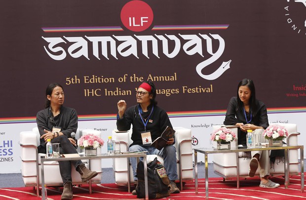 རྒྱ་གར་གྱི་སྐད་རིཊ་དུས་སྟོན་ཐོག་བོད་ཀྱི་རྩོམ་པ་པོ་དང་གཞས་པ་མཉམ་ཞུཊ། རྒྱ་གར་གྱི་སྐད་རིཊ་དུས་སྟོན་ཐོག་བོད་ཀྱི་རྩོམ་པ་པོ་དང་གཞས་པ་མཉམ་ཞུཊ།