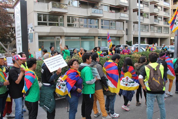 སུད་སིར་ལོ་གསར་ཚེས་གཅིག་ཉིན་སྐད་འབོད།