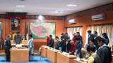 གྲོས་ཚོགས་ནང་གདུང་སེམས་མཉམ་སྐྱེད།