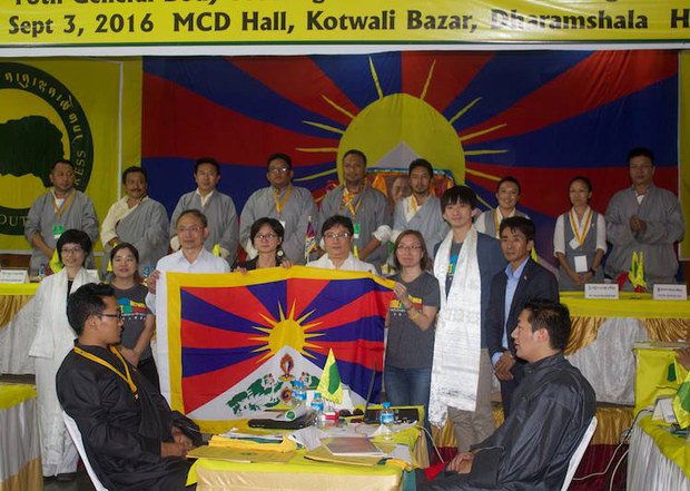 གཞོན་ནུ་ལྷན་ཚོགས་ཀྱི་ཚོགས་ཆེན་ཐེངས་༡༦།