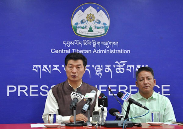 ཨ་རིའི་གཞུང་གི་རོགས་དངུལ། ཨ་རིའི་གཞུང་གི་རོགས་དངུལ།