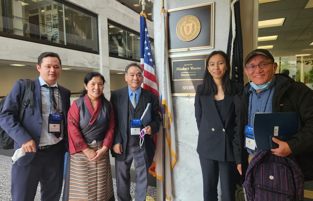 བོད་མི་གཞོན་སྐྱེས་ཀྱིས་བོད་དོན་ལ་ལྟ་ཕྱོགས་དང་འདིའི་ནང་ཞུགས་ཕྱོགས།