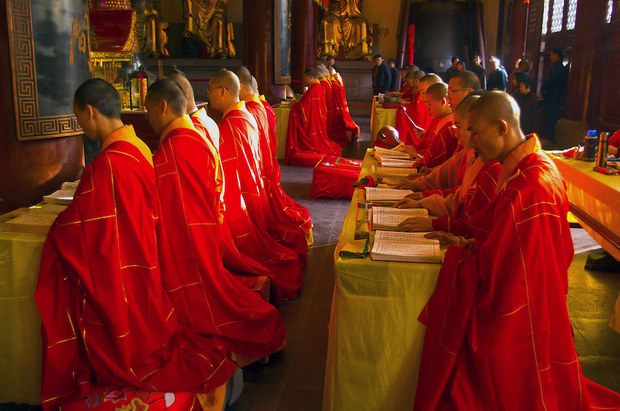 རྒྱ་ནག་ནང་ནང་ཆོས་བྱེད་མཁན་གྱི་གྲངས་འབོར།