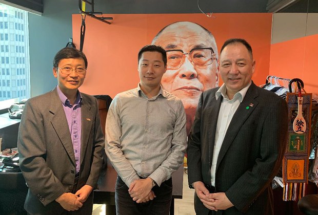 ཐེ་ཝན་གྱི་གྲོས་ཚོགས་འཐུས་མི་༣༠་ལྷག་གིས་བོད་དོན་རྒྱབ་སྐྱོར་ཚོགས་པའི་ནང་ཞུགས་རྒྱུའི་ཁས་ལེན་གནང་ཡོད་པ། ཐེ་ཝན་གྱི་གྲོས་ཚོགས་འཐུས་མི་༣༠་ལྷག་གིས་བོད་དོན་རྒྱབ་སྐྱོར་ཚོགས་པའི་ནང་ཞུགས་རྒྱུའི་ཁས་ལེན་གནང་ཡོད་པ།