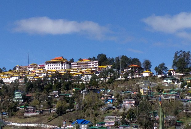 འཇམ་དབྱངས་ཤེས་ཡོན་ལྟེ་གནས་ཁང༌། 