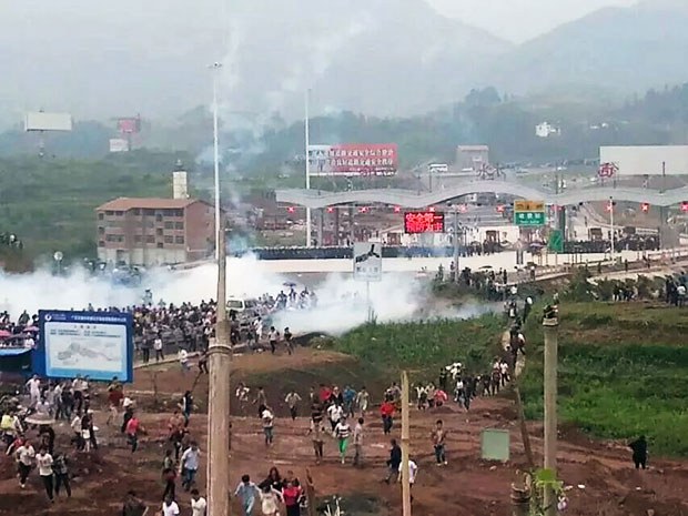 རྒྱ་ནག་ནང་ཐོབ་ཐང་རྩོད་ལེན་བྱེད་མཁན་མང་དུ་འགྲོ་བཞིན་པ། རྒྱ་ནག་ནང་ཐོབ་ཐང་རྩོད་ལེན་བྱེད་མཁན་མང་དུ་འགྲོ་བཞིན་པ།