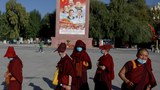 བོད་ནང་དམར་ཤོག་ཚོགས་པར་དགའ་ཞེན་གྱི་ལྟ་བ་ཁྱབ་སྤེལ།