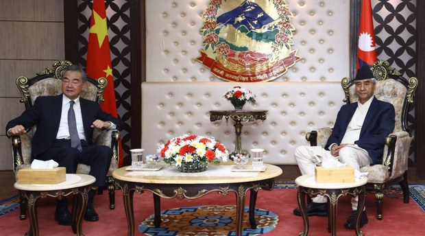ཝང་དབྱི་བལ་ཡུལ་ལ་འཚམས་འདྲིར་ཕྱིན་པ།