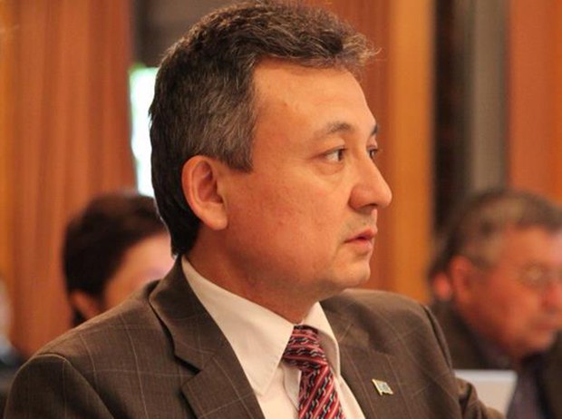 རྒྱ་གར་གྱིས་ཡུ་གོར་བ་རྡོལ་ཀན་གྱི་མཐོང་མཆན་ཕྱིར་འཐེན་བྱས་པ།