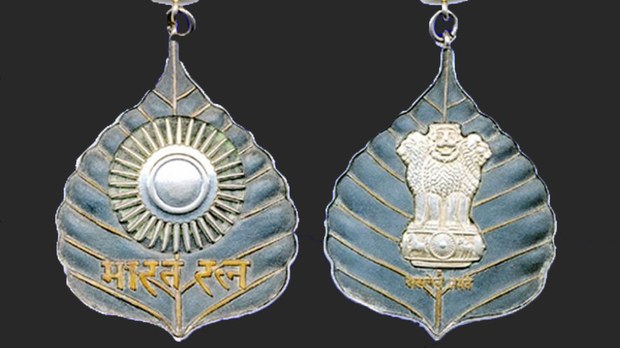 ༧གོང་ས་མཆོག་ལ་རྒྱ་གར་ཆེས་མཐོའི་གཟེངས་རྟགས་འབུལ་དགོས་པའི་ཞུ་སྙན། ༧གོང་ས་མཆོག་ལ་རྒྱ་གར་ཆེས་མཐོའི་གཟེངས་རྟགས་འབུལ་དགོས་པའི་ཞུ་སྙན།