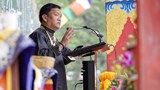 དཔལ་ནཱ་ལནྜཱའི་ནང་པའི་སྲོལ་རྒྱུན་ཐོག་རྒྱལ་ཡོངས་བགྲོ་གླེང་ཚོགས་འདུ་མོན་རྟ་དབང་བྱེ་མའི་ཐང་དུ་ཚོགས་ཡོད་པ།