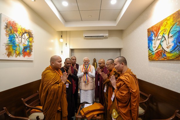 Pali དང་ Pakrit སོགས་གནའ་བོའི་སྐད་ཡིག་ཏུ་ངོས་འཛིན།