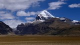 རྒྱ་ནག་གཞུང་གིས་གངས་རིན་པོ་ཆེར་གནས་མཇལ་དུ་ཡོང་མཁན་ཚོར་སྔར་ལྷག་པའི་དམ་དྲག་བྱེད་བཞིན་པ།