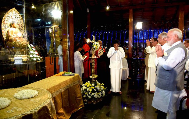 མོ་ལྡི་མཆོག་ཤི་རི་ལང་ཀར་ས་ག་ཟླ་བའི་དུས་དྲན་གྱི་སྐུ་མགྲོན་དུ་ཕེབས་པའི་གནད་དོན། མོ་ལྡི་མཆོག་ཤི་རི་ལང་ཀར་ས་ག་ཟླ་བའི་དུས་དྲན་གྱི་སྐུ་མགྲོན་དུ་ཕེབས་པའི་གནད་དོན།