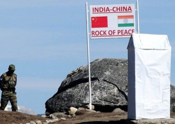 རྒྱ་དཀར་ནག་གཉིས་ཀྱི་ས་མཚམས་ཀྱི་རྩོད་གཞི། རྒྱ་དཀར་ནག་གཉིས་ཀྱི་ས་མཚམས་ཀྱི་རྩོད་གཞི།