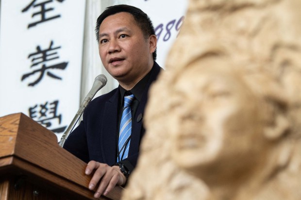 དྲུག་བཞི་དམར་གསོད་ཆེན་མོའི་དྲན་རྟེན་ཁང་ཞིག་འཛུགས་རྒྱུ།