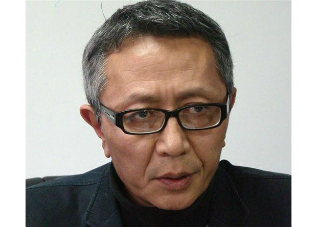 བོད་ཀྱི་གྱེན་ལངས་དང་འགྲོ་བ་མིའི་ཐོབ་ཐང་།