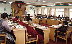 སྤྱི་འཐུས་གྲོས་ཚོགས་ཚོགས་དུས་དྲུག་པ་ཚོགས་པ། སྤྱི་འཐུས་གྲོས་ཚོགས་ཚོགས་དུས་དྲུག་པ་ཚོགས་པ།
