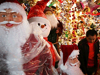 chinese-xmas-toys-200.gif