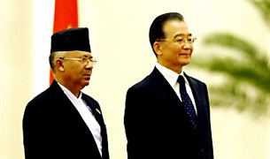 བོད་མིའི་ཐོག་མཉམ་ལས་བྱ་རྒྱུ། བོད་མིའི་ཐོག་མཉམ་ལས་བྱ་རྒྱུ།