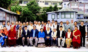 རྡོ་རྗེ་གླིང་དུ་བོད་དོན་རྒྱབ་སྐྱོར་ཚོཊ་པ་གསར་འཛུཊ། རྡོ་རྗེ་གླིང་དུ་བོད་དོན་རྒྱབ་སྐྱོར་ཚོཊ་པ་གསར་འཛུཊ།