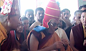 ཨོ་རི་ས་ཕུན་ཚོགས་གླིང་བོད་མིའི་གཞིས་ཆགས། ཨོ་རི་ས་ཕུན་ཚོགས་གླིང་བོད་མིའི་གཞིས་ཆགས།