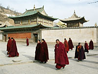 kumbum-monstery-200.jpg kumbum-monstery-200.jpg