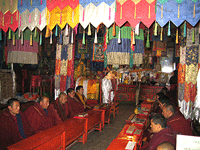 tibetan-monastery-200.gif