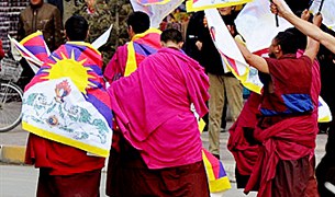 བོད་ལི་ཐང་ཁུལ་ངོ་རྒོལ།