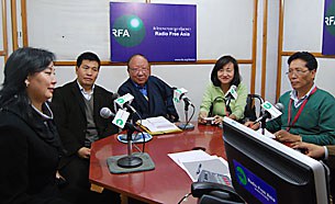 ཕྱི་རྒྱལ་ནས་ཕེབས་འི་ཚོགས་བཅར་བའི་ལྷན་གླེང་བ།