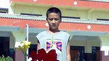 ལྷ་སའི་ཕྲུ་གུ་ཞིག་གི་ཕ་མ་གཉིས་རྒྱ་ནག་གིས་འཛིན་བཟུང་བྱས་པ།