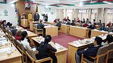 སྐབས་བཅོ་ལྔ་པའི་སྤྱི་འཐུས་ཀྱི་ཚོགས་དུས་དང་པོ།