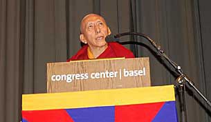 ཡོ་རོབ་བོད་མིའི་ཚོགས་ཆེན་ཐེངས་དང་པོ་དེ་གནང་བ། ཡོ་རོབ་བོད་མིའི་ཚོགས་ཆེན་ཐེངས་དང་པོ་དེ་གནང་བ།