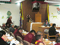 chithue-meeting-07-200.gif chithue-meeting-07-200.gif