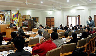 སྐབས་བཅོ་ལྔ་པའི་གྲོས་ཚོཊ་ཚོཊ་དུས་༤པ། སྐབས་བཅོ་ལྔ་པའི་གྲོས་ཚོཊ་ཚོཊ་དུས་༤པ།