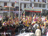 protests-for-tibet-200.gif protests-for-tibet-200.gif