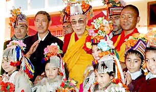 ལ་དྭཊ་ཁུལ་གི་མཛད་རིམ་མཇུག་སྒྲིལ་གནང་བ། ལ་དྭཊ་ཁུལ་གི་མཛད་རིམ་མཇུག་སྒྲིལ་གནང་བ།