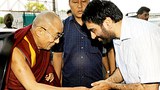 ༸གོང་ས་མཆོག་བཞུགས་སྒར་ནས་ཆིབས་ཐོན་གནང་བ།