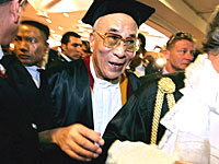 hhdl-rome-2006-200.jpg hhdl-rome-2006-200.jpg