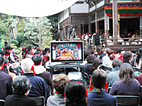 hhdl-daisho-teaching-200.jpg hhdl-daisho-teaching-200.jpg