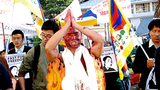 བཞུཊ་སྒར་དུ་ཟས་བཅད་ངོ་རྒོལ།