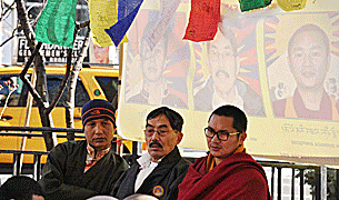 དུས་བཀག་ངེས་མེད་ཀྱི་ཟད་བཅད་ངོ་རྒོལ།